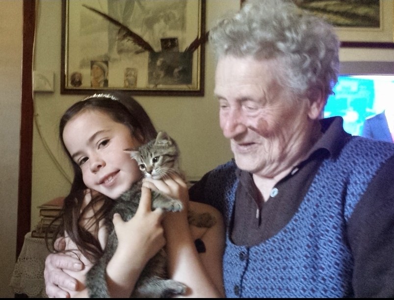 Flora in later life with Saska Towler and a kitten